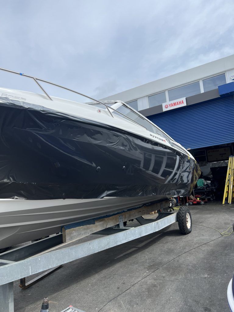 Premier yacht windy wrap grey 3