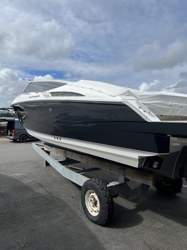 Premier yacht windy wrap grey 4