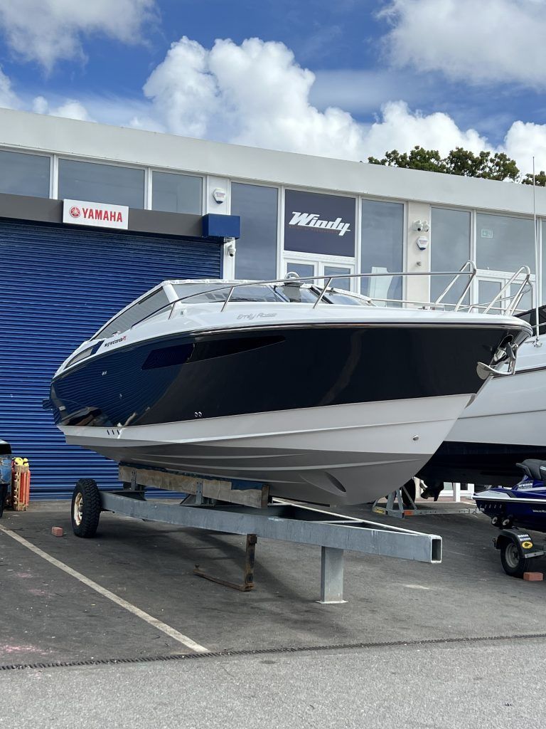 Premier yacht windy wrap grey 7