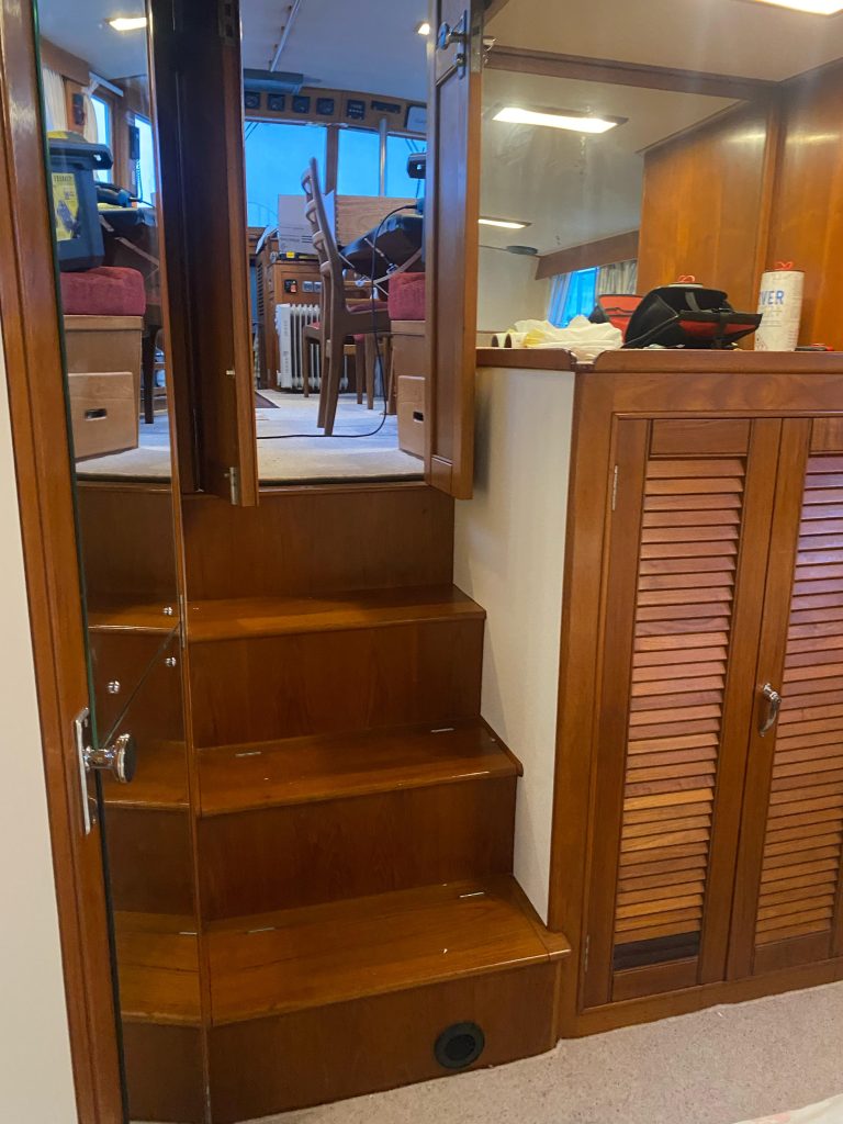 Premier yacht wraps bedroom wrap white 2