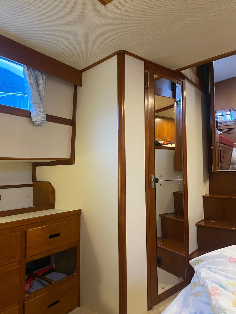 Premier yacht wraps bedroom wrap white 4