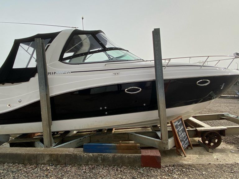 Premier yacht wraps black hull 4
