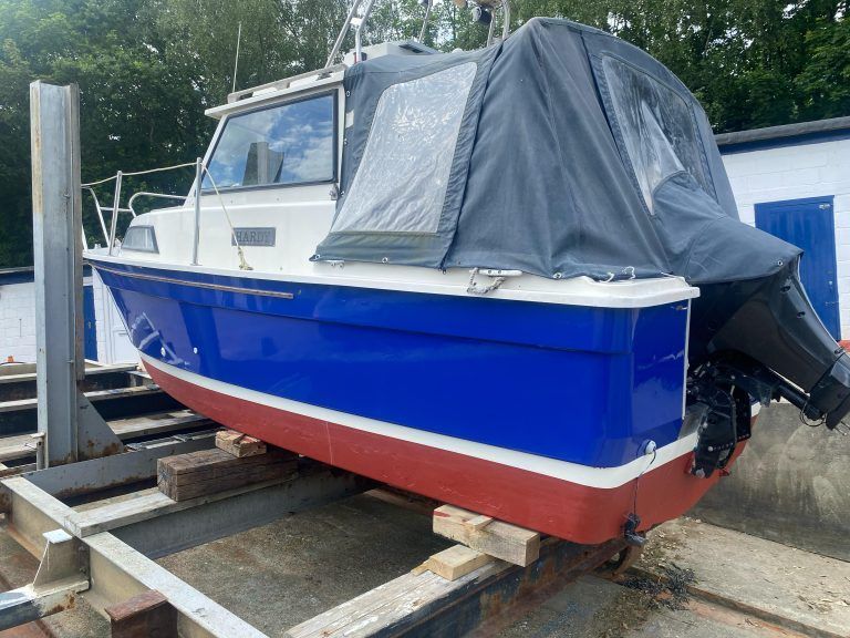 Premier yacht wraps blue hull transform 2