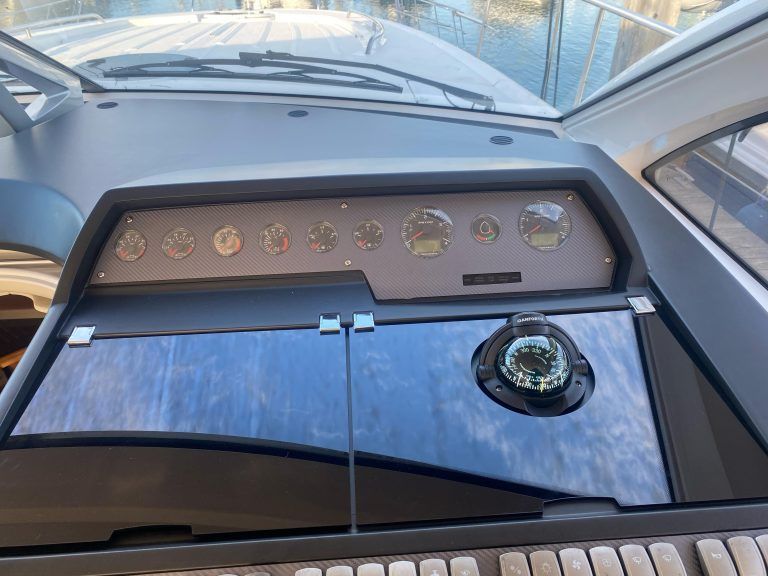 Premier yacht wraps dash satin 4