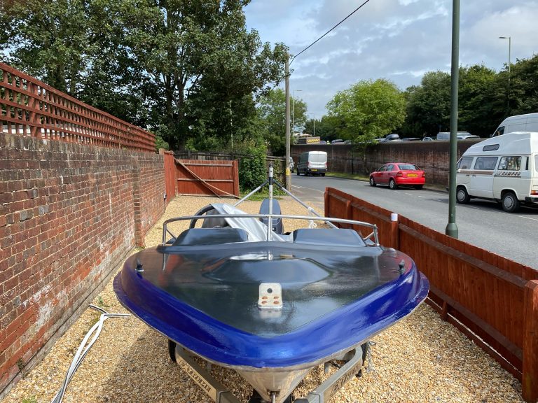 Premier yacht wraps hull band 1