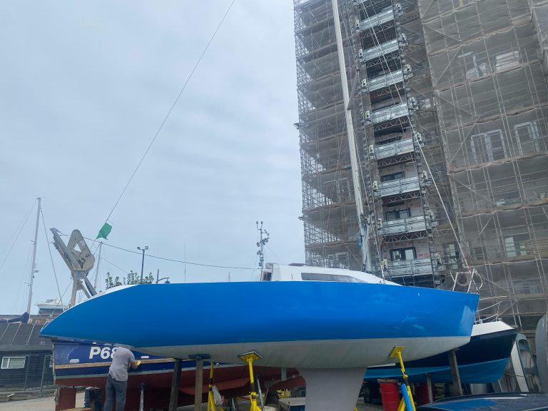 Premier yacht wraps hull bright blue 9