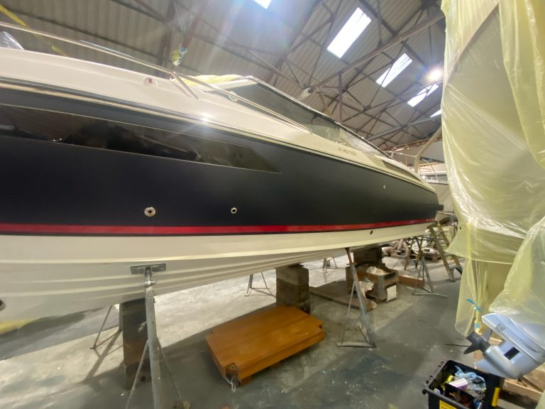 Premier yacht wraps hull red stripes 7