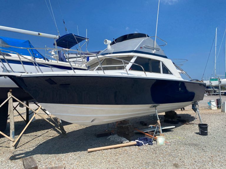 Premier yacht wraps hull transform blue 4