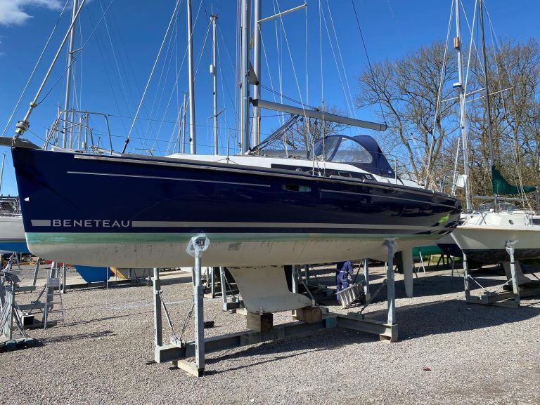 Premier yacht wraps hull wrap name 4